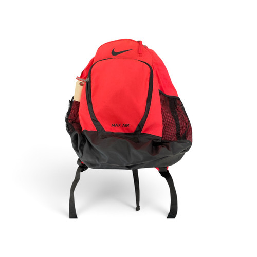 Vist Large View of Product Image Which is Used Nike Medium Equipment Bag