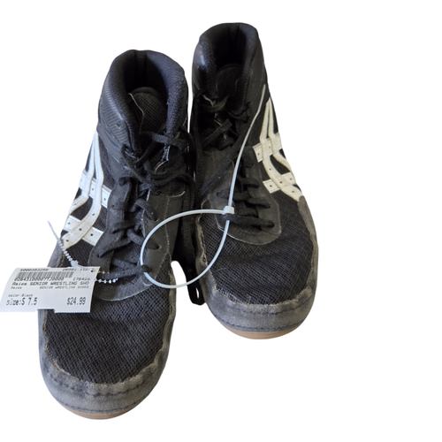 Vist Large View of Product Image Which is Used Asics SENIOR WRESTLING SHOES Wrestling Shoes Black Senior 7.5