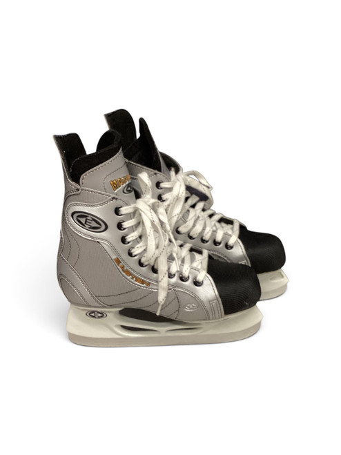 Vist Large View of Product Image Which is Used Easton MAGNUM Junior Hockey Skate Junior 05