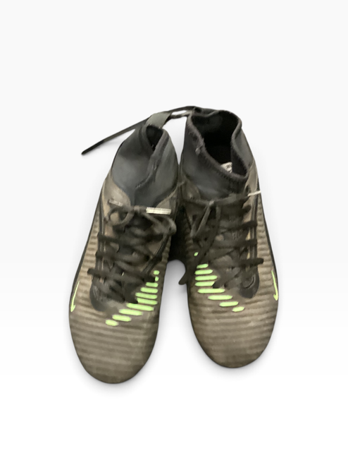Vist Large View of Product Image Which is Used Nike Soccer Cleats Black Junior 02