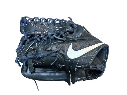 Vist Large View of Product Image Which is Used Nike MVP SELECT BB/SB Glove LH Throw Black 12 1/2"
