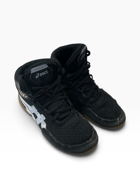 Vist Large View of Product Image Which is Used Asics Wrestling Shoes Black Youth 13.0