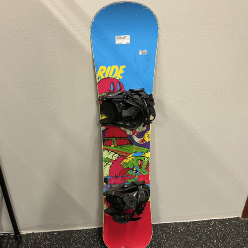 Vist Large View of Product Image Which is Used Ride Boys Board/Binding Royal Blue And Red 130 cm