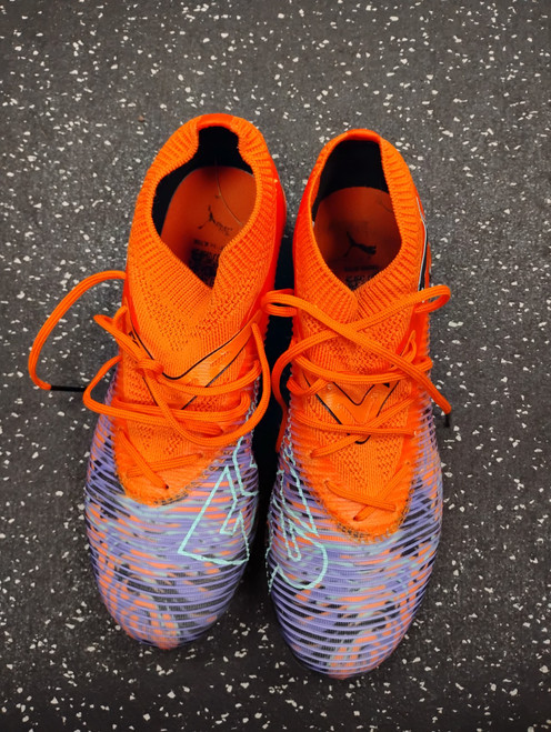 Vist Large View of Product Image Which is Used Puma Soccer Cleats Orange Senior 6