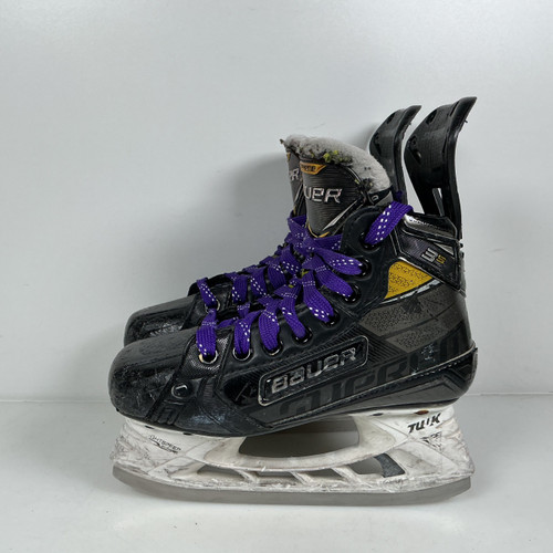 Vist Large View of Product Image Which is Used Bauer SUPREME 3S SKATES Junior Hockey 02.5