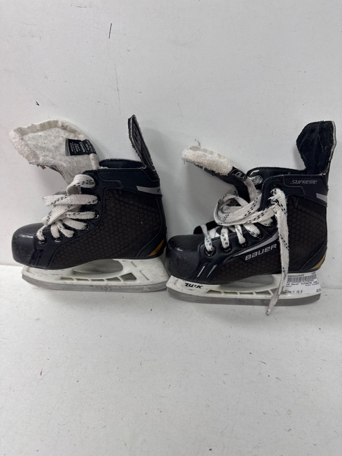 Vist Large View of Product Image Which is Used Bauer SUPREME ONE.4 Youth Hockey Skate Youth 10.0