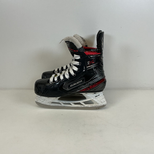 Vist Large View of Product Image Which is Used Bauer VAPOR 2X SKATES Youth Hockey Skate Youth 13.5