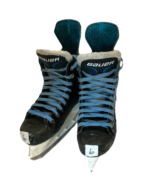 Vist Large View of Product Image Which is Used Bauer XLP Intermediate Hockey Skate Intermediate 6.0