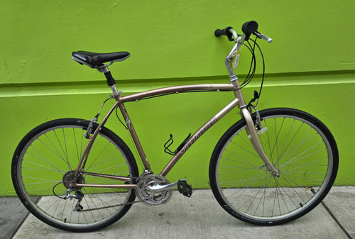 Vist Large View of Product Image Which is Used SPECIALIZED CROSSROADS 21" Hybrid/City Bike
