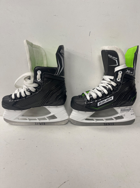 Vist Large View of Product Image Which is Used Bauer X-LS Junior Hockey Skate Junior 01