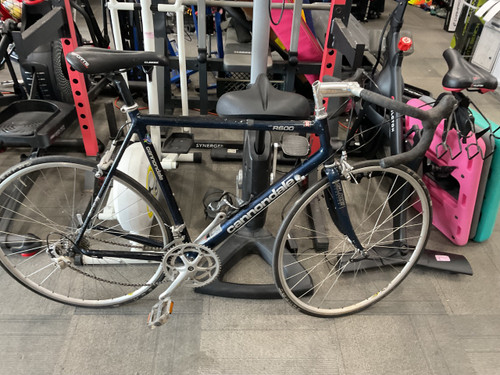 Vist Large View of Product Image Which is Used Cannondale B600 Road Bike Mens Black 54-55cm - MD Frame