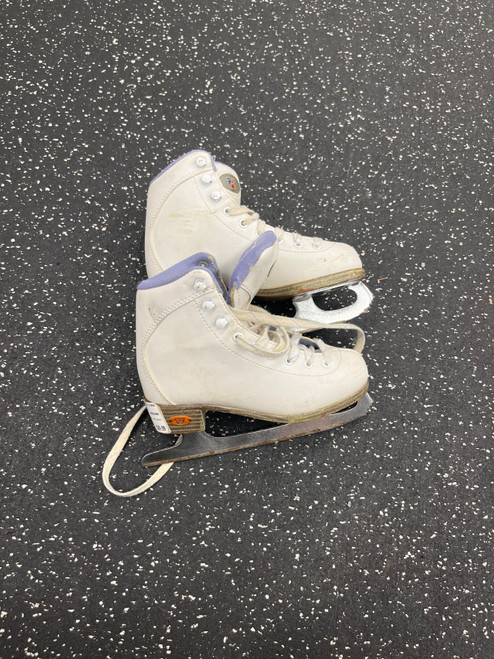Vist Large View of Product Image Which is Used Riedell SOFTBOOT Girls Softboot Skate White Youth 13.0