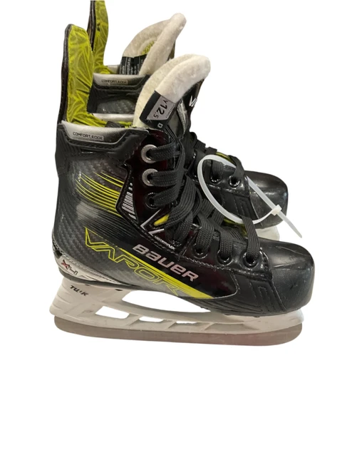 Vist Large View of Product Image Which is Used Bauer VAPOR X4 SZ 12.5 YT Youth Hockey Skate Youth 12.5