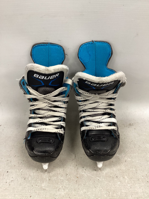 Vist Large View of Product Image Which is Used Bauer XLP Youth Hockey Skate Youth 08.0