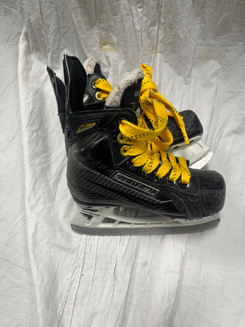 Vist Large View of Product Image Which is Used Bauer SUPREME 160 Youth Hockey Skate Youth 10.0