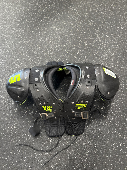 Vist Large View of Product Image Which is Used Schutt Y FLEX 4.0 YOUTH FB Shoulder Pads Black XXS