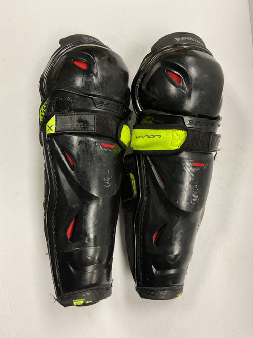 Vist Large View of Product Image Which is Used Bauer VAPOR 3X Junior Shin Guards Black 12"