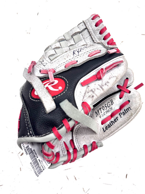 Vist Large View of Product Image Which is Used Rawlings MT95GB BB/SB Glove RH Throw Grey 9 1/2"