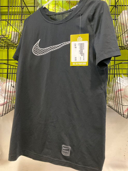 Vist Large View of Product Image Which is Used Nike S.S. Comp Y SM