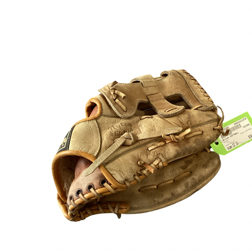 Vist Large View of Product Image Which is Used Wilson SOFTBALL BB/SB Glove RH Throw Brown 12"