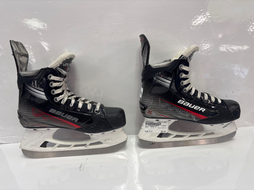 Vist Large View of Product Image Which is Used Bauer VAPOR X3 Intermediate Hockey Skate Intermediate 4.5