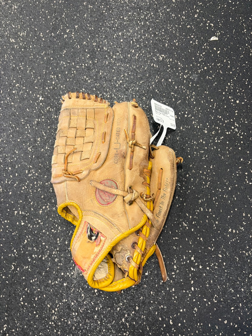 Vist Large View of Product Image Which is Used Rawlings PG26 BB/SB Glove RH Throw Brown 12"
