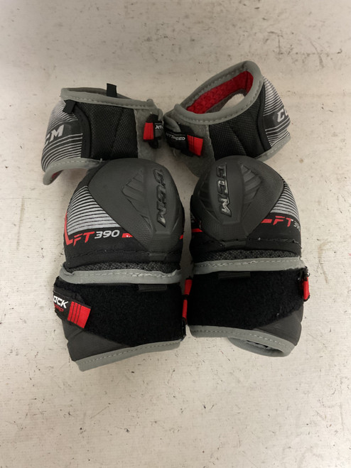 Vist Large View of Product Image Which is Used CCM JETSPEED FT390 Junior Elbow Pads Black And Red SM