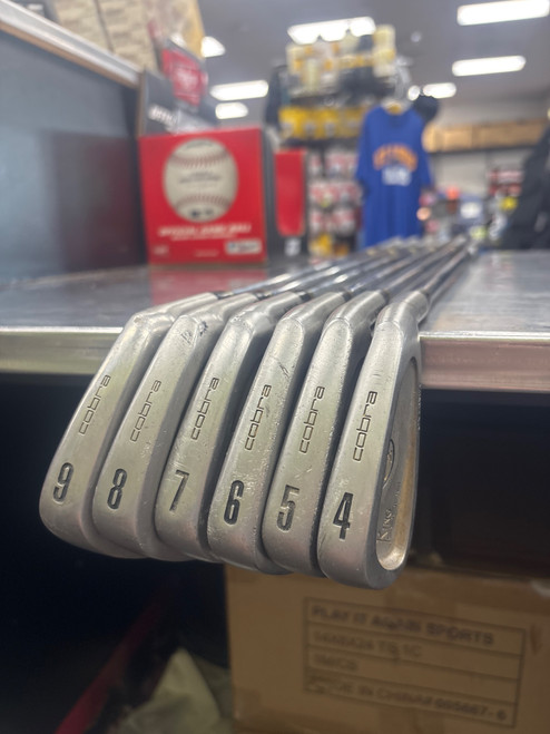 Vist Large View of Product Image Which is Used Cobra OVERSIZE NORMAN Mens Iron Set RH 4I-9I