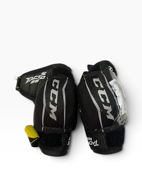 Vist Large View of Product Image Which is Used CCM TACKS 9550 YTH MD EP Youth Elbow Pads MD