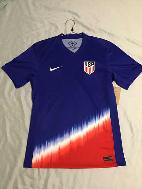 Vist Large View of Product Image Which is NEW Nike USA SOCCER JERSEY Soccer Top Adt Royal Blue And Red SM