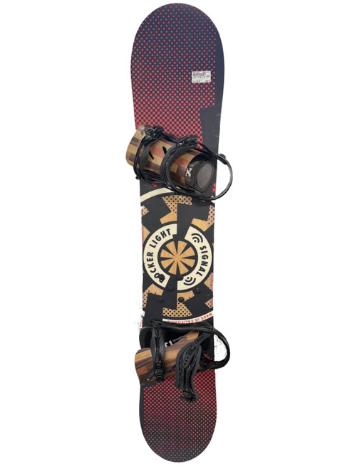 Vist Large View of Product Image Which is USED SIGNAL ROCKER LIGHT MENS COMPLETE SNOWBOARD W/ FLUX BDGS BINDINGS - 154 CM