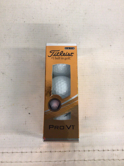 Vist Large View of Product Image Which is Used Titleist PRO V1 3 Ball - Golf Ball Sleeve
