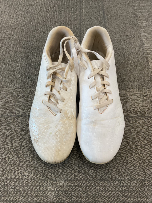 Vist Large View of Product Image Which is Used Adidas PREDATOR Soccer Cleats White Senior 6
