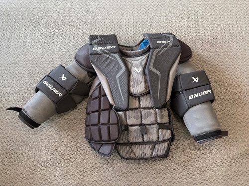 Vist Large View of Product Image Which is Used Bauer GSX CHEST PROT Senior Body Armor LG