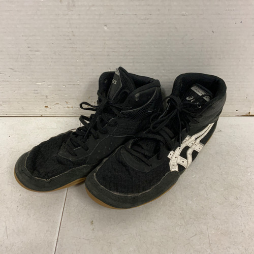 Vist Large View of Product Image Which is Used Asics Wrestling Shoes Black Senior 8.5
