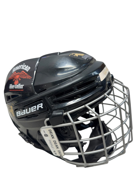 Vist Large View of Product Image Which is USED BAUER ADJUSTABLE HOCKEY HELMET CAGE COMBO SMALL