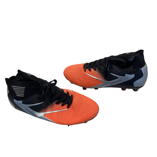 Vist Large View of Product Image Which is Used Dream Pairs Soccer Cleats Orange Senior 8