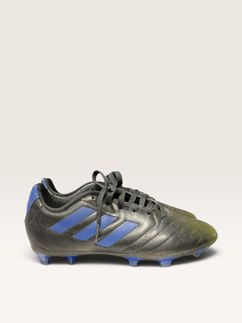 Vist Large View of Product Image Which is Used Adidas Soccer Cleats Black Junior 02.5