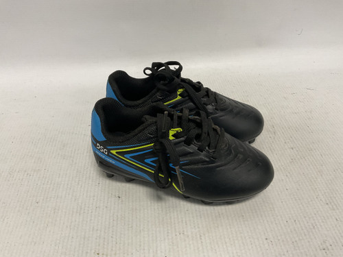 Vist Large View of Product Image Which is Used Dsg Soccer Cleats Black Youth 09.0