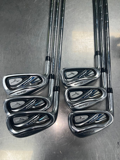 Vist Large View of Product Image Which is Used Mizuno JPX 800 Mens Iron Set LH 5I-PW