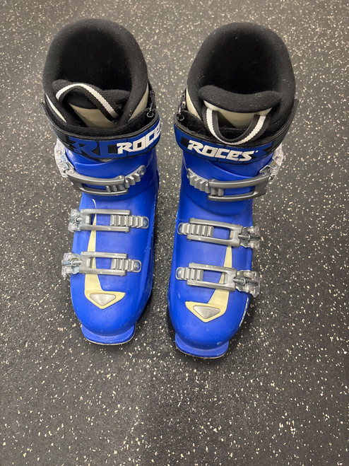Vist Large View of Product Image Which is Used Roces IDEA 6 IN 1 Mens DH Ski Boot Royal Blue 255 MP - M07.5 - W08.5