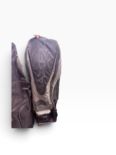 Vist Large View of Product Image Which is Used Maxfli MAXFLI Travel Bag Black