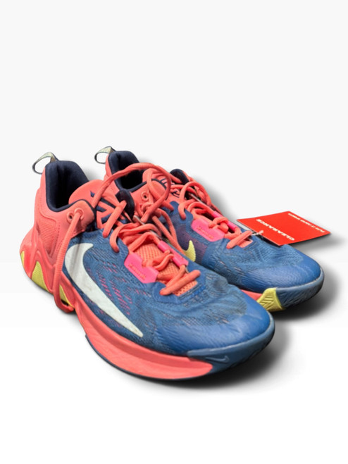 Vist Large View of Product Image Which is Used Nike Basketball Shoes Y Pink Youth 07.5