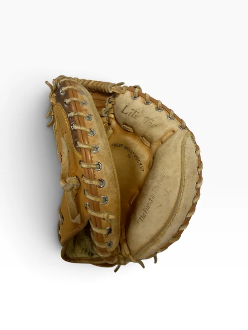 Vist Large View of Product Image Which is Used Rawlings LANCE PARRISH RCM42 BB/SB Catchers RH Throw Brown 32 1/2"