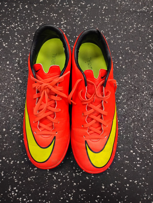 Vist Large View of Product Image Which is Used Nike MERCURIAL Soccer Turf Shoes Red Senior 6