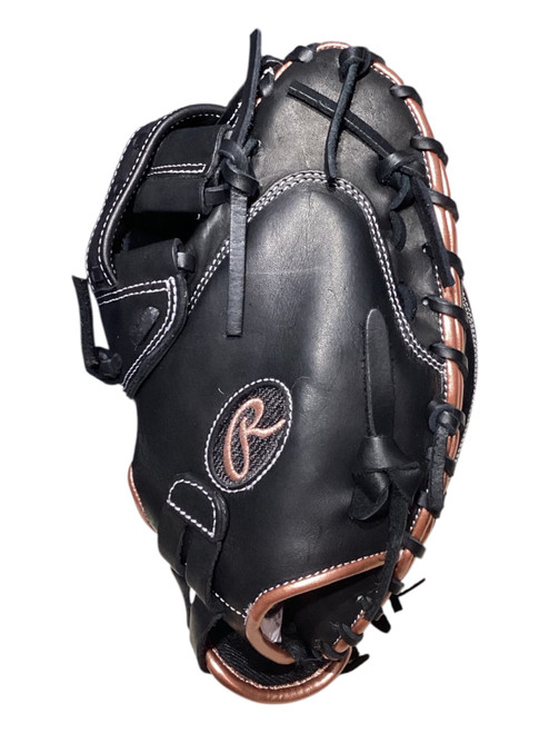 Vist Large View of Product Image Which is Used Rawlings LITE TOE BB/SB Catchers RH Throw Black 33"