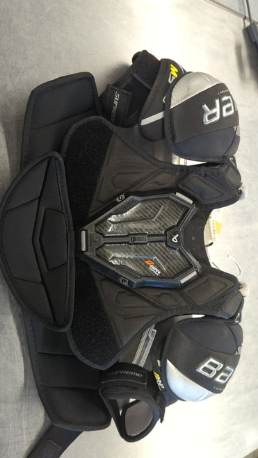 Vist Large View of Product Image Which is Used Bauer MS PRO JR SHOULDER Junior Shoulder Pads MD