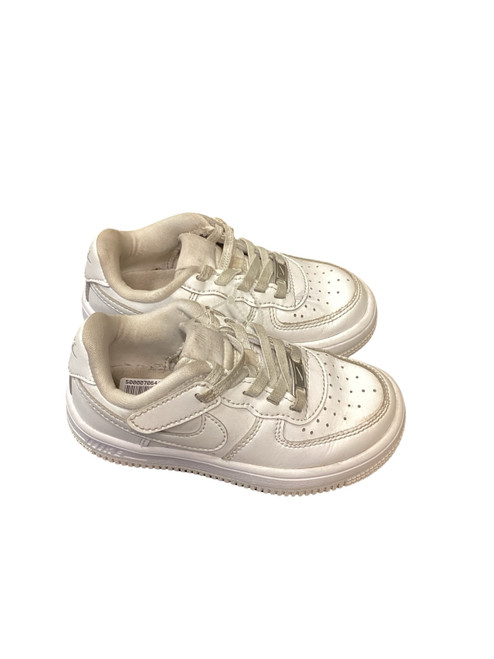 Vist Large View of Product Image Which is Used Nike Basketball Shoes Y White Youth 09.0