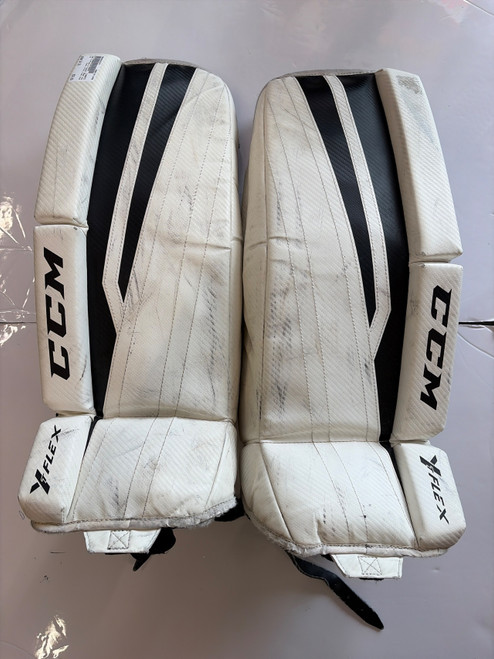 Vist Large View of Product Image Which is Used CCM Y-FLEX 3 GOAL PADS Goalie Leg Pads Youth None 24"