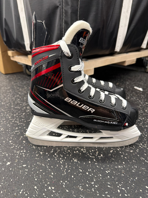 Vist Large View of Product Image Which is Used Bauer LIL ROOKIE SKATE ADJ 2-5 Junior Hockey Skate Adjustable